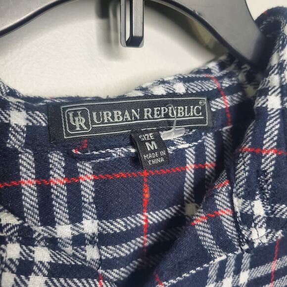 Urban Republic Men's Medium Plaid Flannel Casual Button Up Shirt Blue Red M - Picture 2 of 11